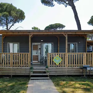 ** Camping Fabulous Village Italia