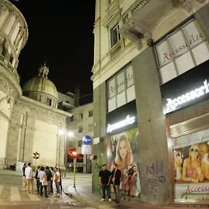 Casa Milano- And Milánó